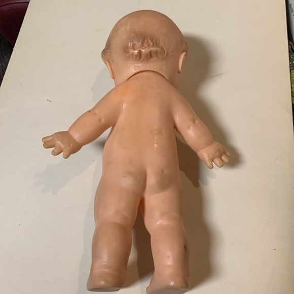 Kewpie doll Cameo squeaks - Picture 4 of 8